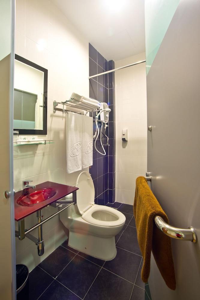 Hotel Zamburger Скудай Екстер'єр фото